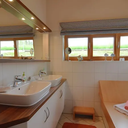 Σπίτι διακοπών Luxurious Holiday In Bavaria Private Garden Lechbruck